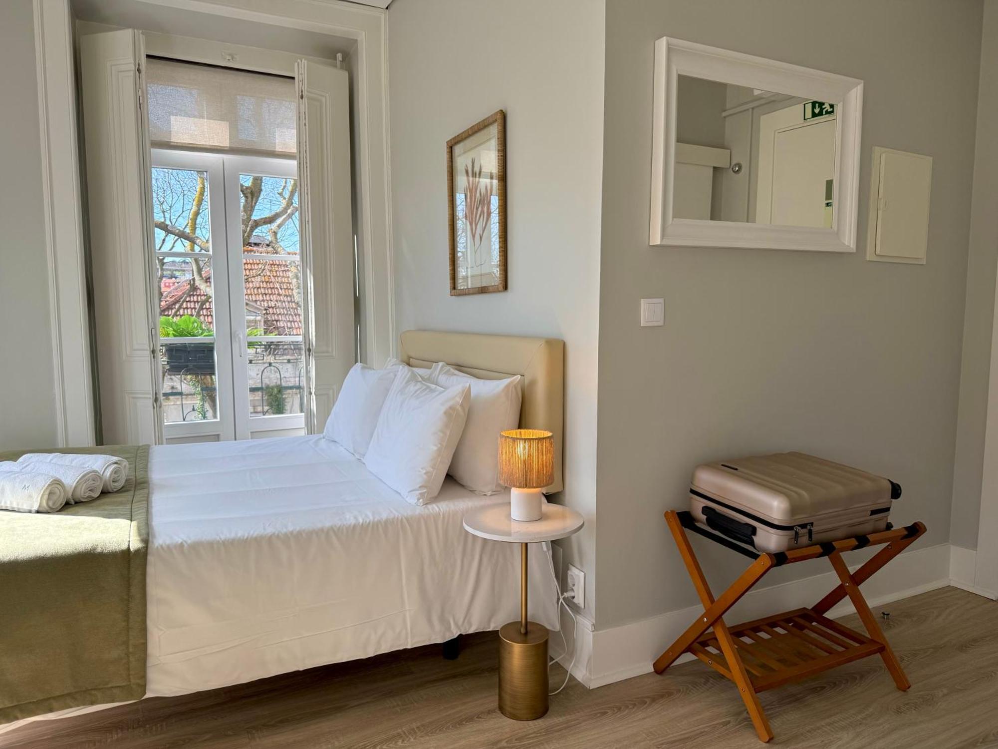 Metropolitan Living Lisbon - Janelas Verdes Exterior photo